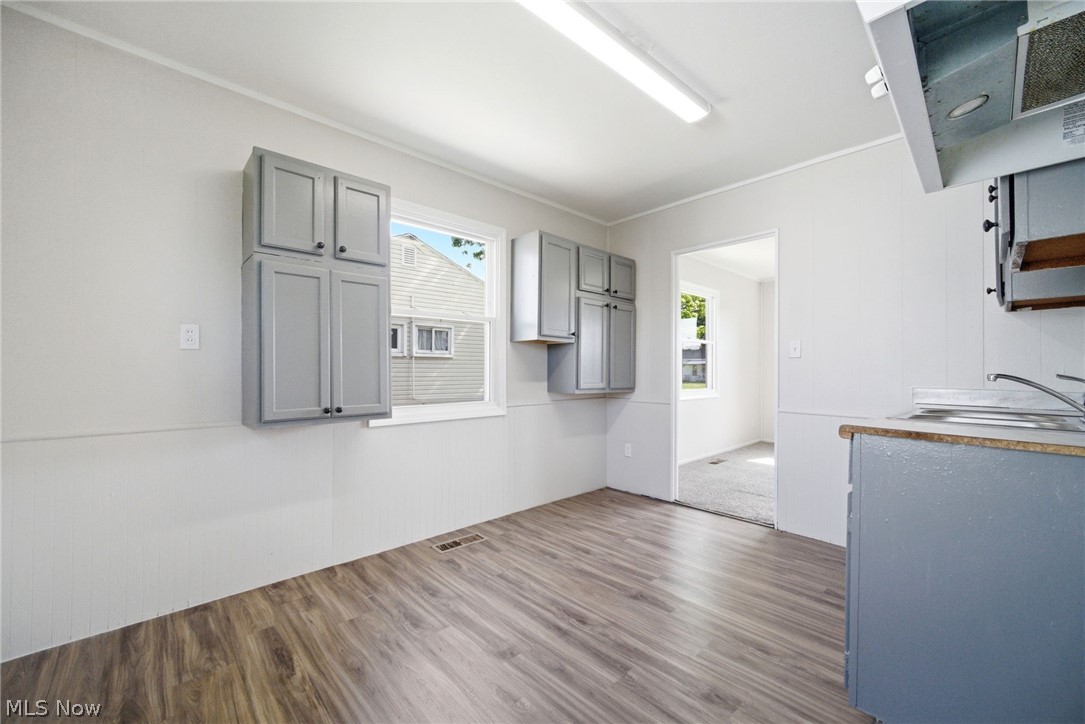 4316 Charleston Avenue Lorain OH 44055