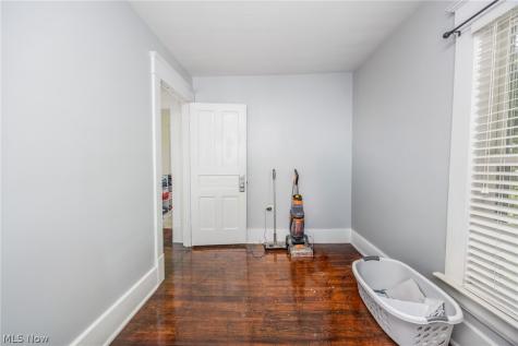 129 Woodland Avenue Marietta OH 45750