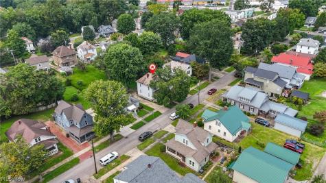 129 Woodland Avenue Marietta OH 45750