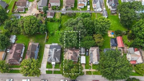 129 Woodland Avenue Marietta OH 45750