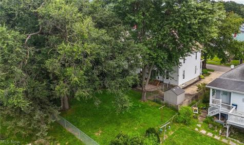 129 Woodland Avenue Marietta OH 45750