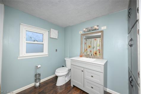 940 W Hopocan Avenue Barberton OH 44203