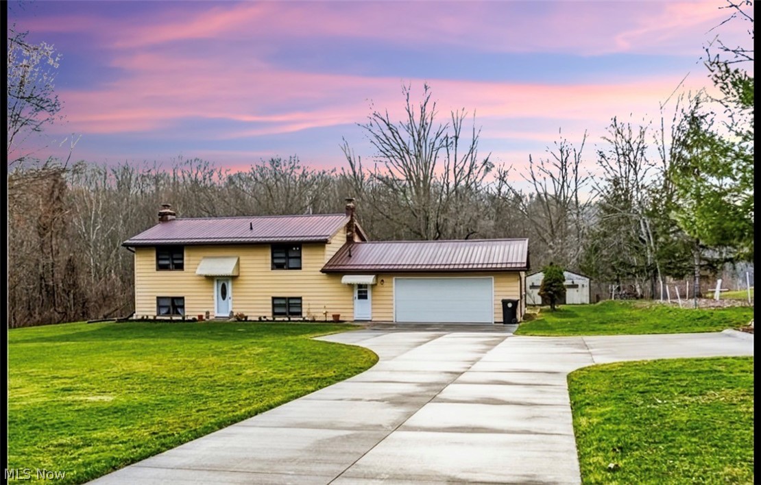 871 S County Line Road Geneva OH 44041
