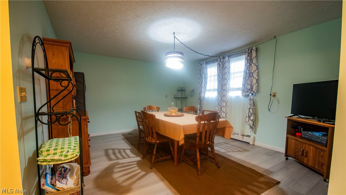 871 S County Line Road Geneva OH 44041