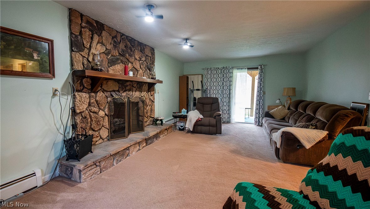 871 S County Line Road Geneva OH 44041
