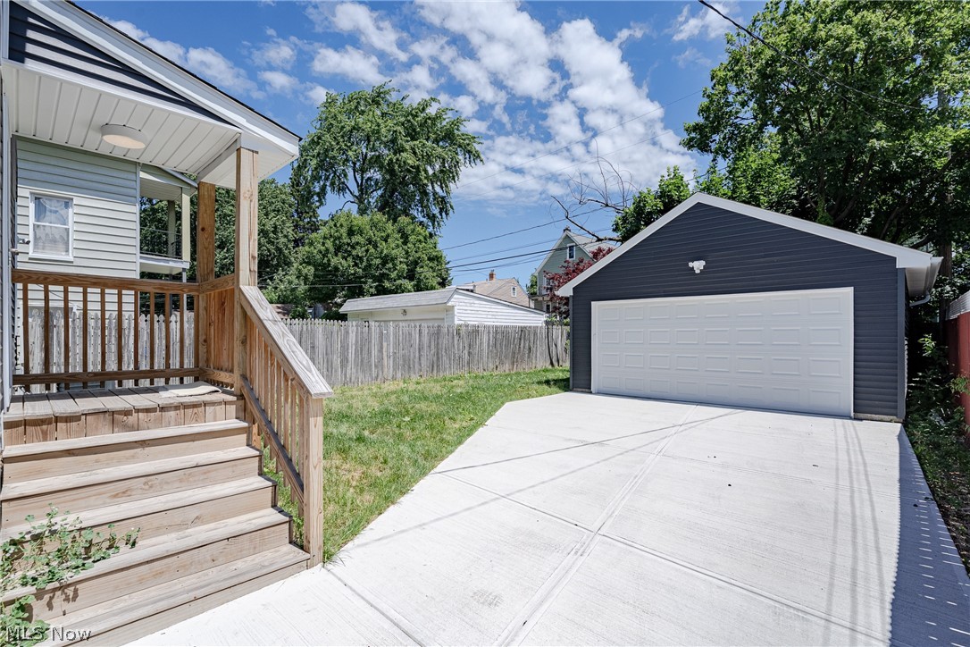 3297 W 127th Street Cleveland OH 44111