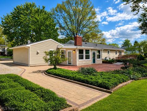 4498 Jaycox Road Avon OH 44011