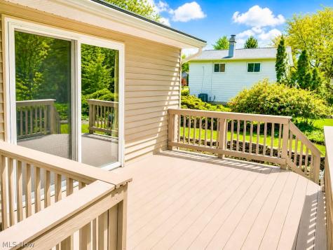 4498 Jaycox Road Avon OH 44011
