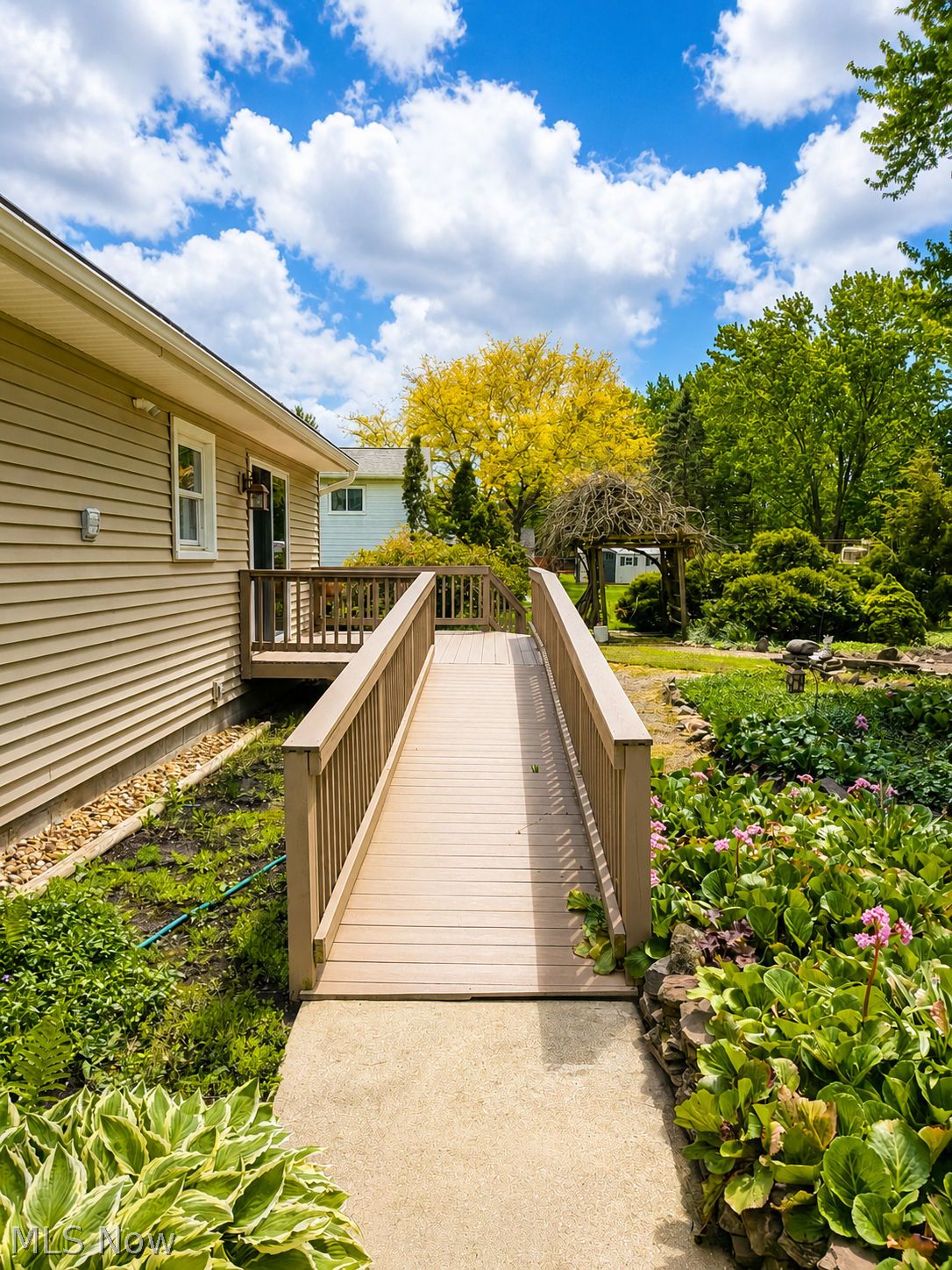 4498 Jaycox Road Avon OH 44011