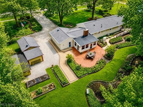 4498 Jaycox Road Avon OH 44011