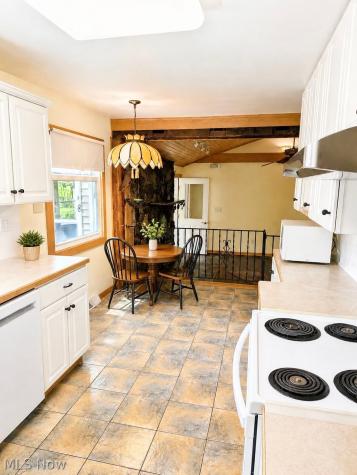 4498 Jaycox Road Avon OH 44011