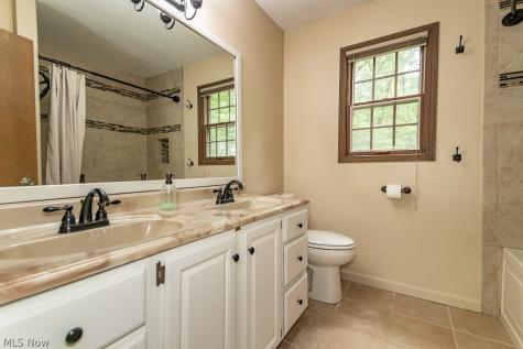 33245 Cannon Road Solon OH 44139
