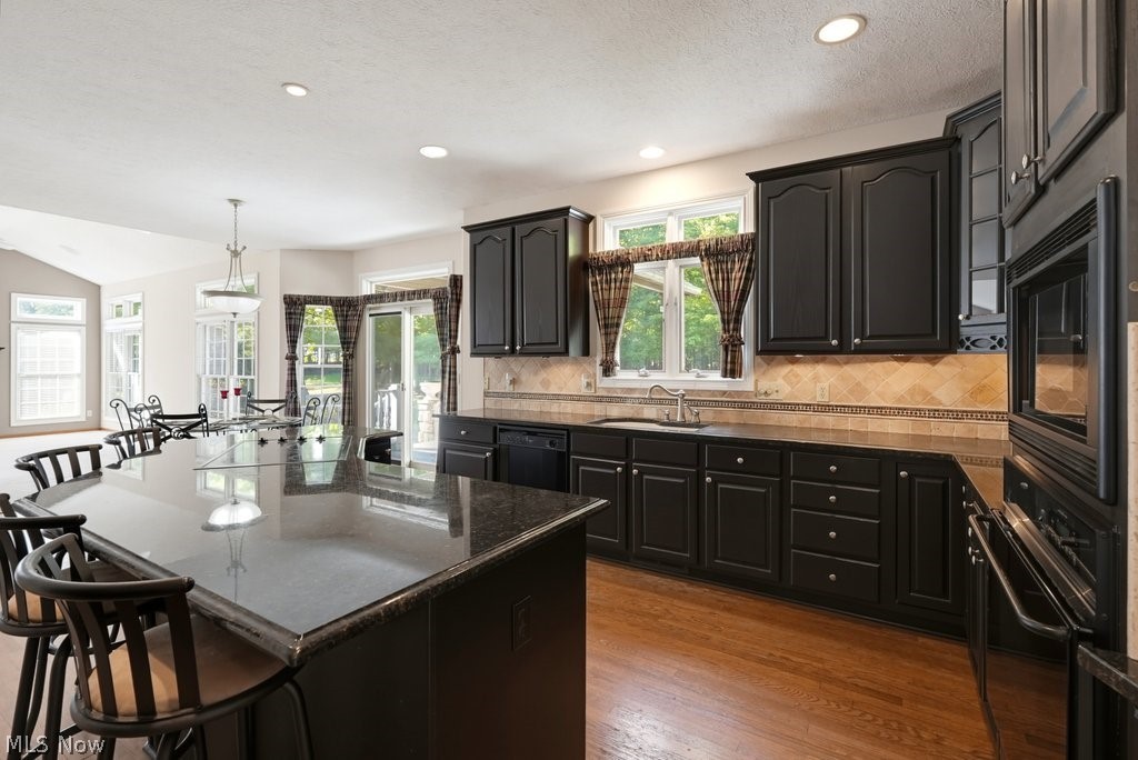 1541 Newton Pass Broadview Heights OH 44147
