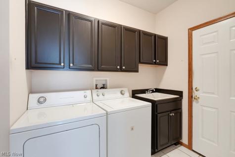 1541 Newton Pass Broadview Heights OH 44147