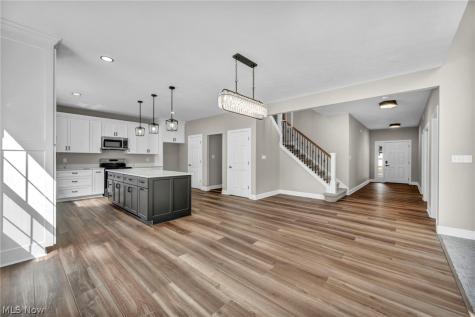 5984 Cornell Avenue North Ridgeville OH 44039