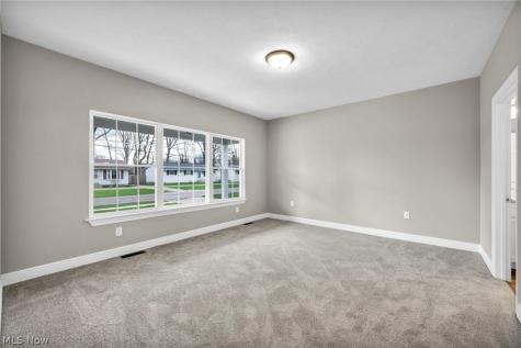 5984 Cornell Avenue North Ridgeville OH 44039