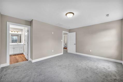 5984 Cornell Avenue North Ridgeville OH 44039