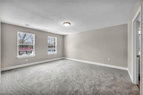 5984 Cornell Avenue North Ridgeville OH 44039