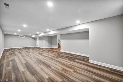 5984 Cornell Avenue North Ridgeville OH 44039