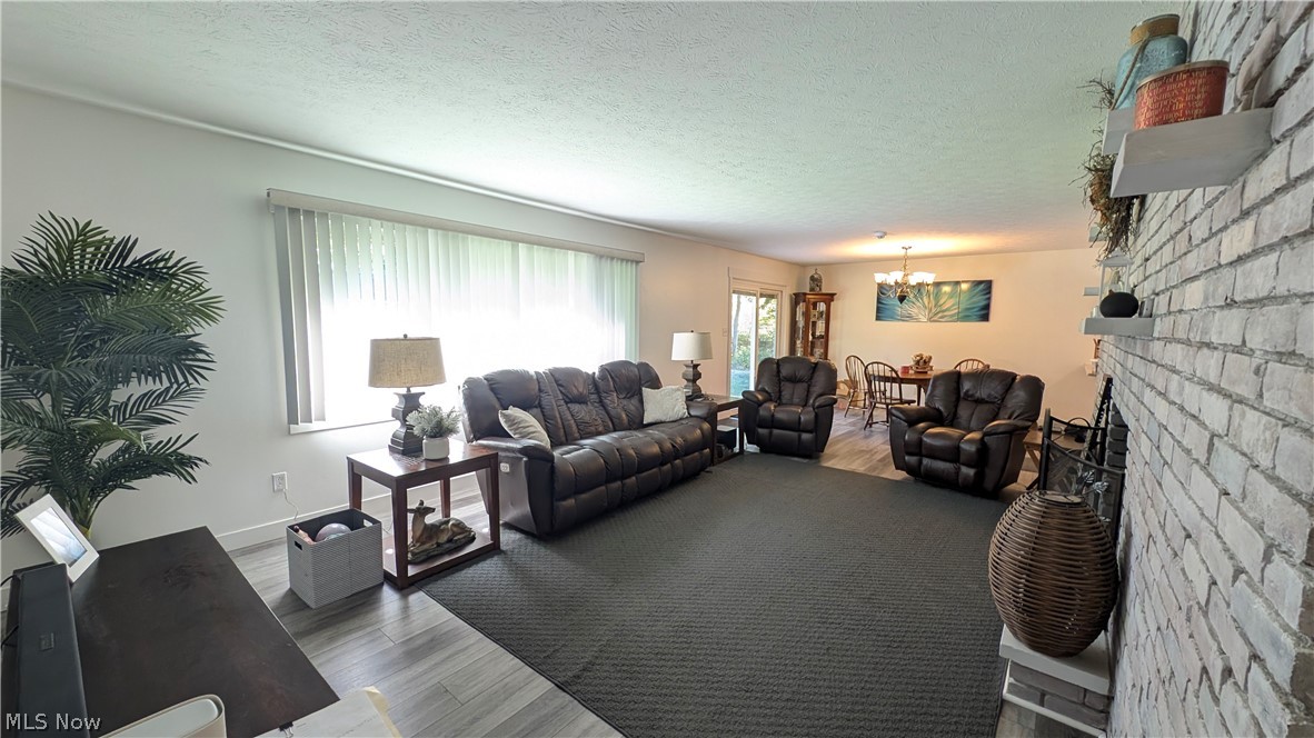 16 Keewaydin Drive Timberlake OH 44095