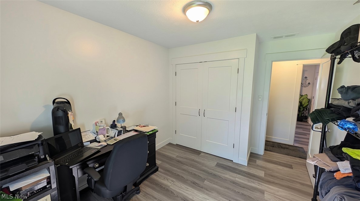 16 Keewaydin Drive Timberlake OH 44095