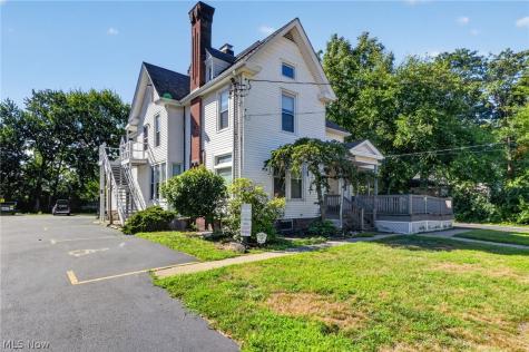 225 Mentor Avenue Painesville OH 44077