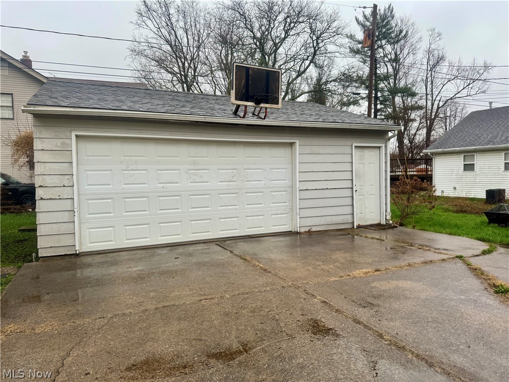 1011 Allison Avenue Lorain OH 44052