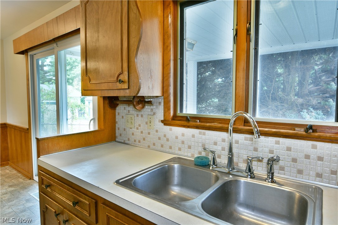 271 Parkgate Avenue Austintown OH 44515