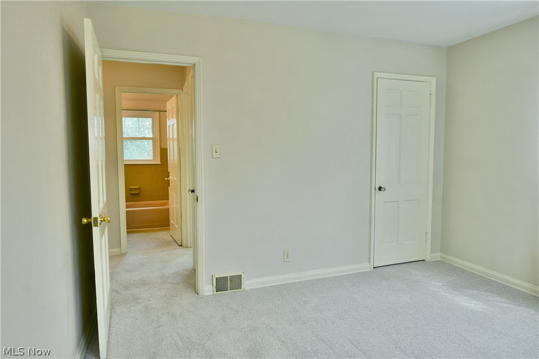 271 Parkgate Avenue Austintown OH 44515