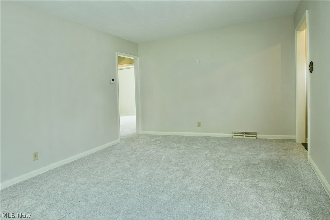 271 Parkgate Avenue Austintown OH 44515