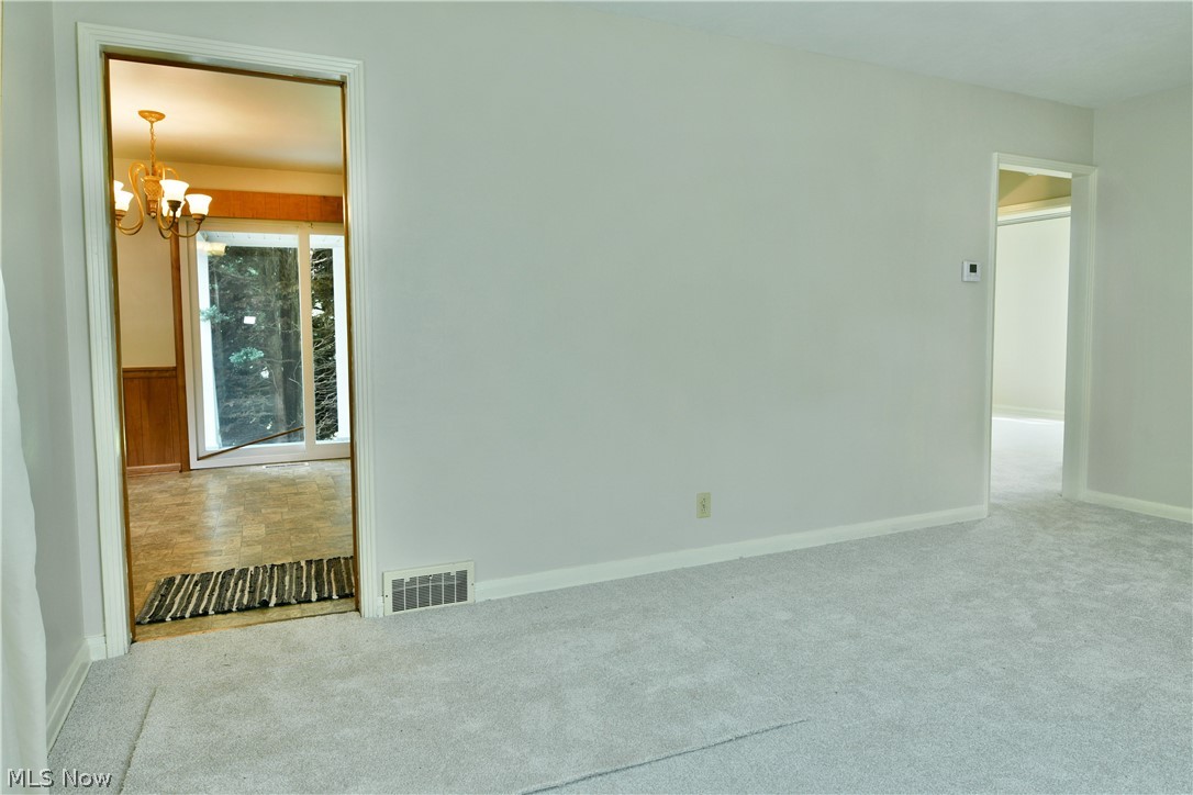 271 Parkgate Avenue Austintown OH 44515