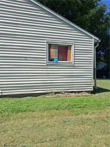 1815 14th Street SE Canton OH 44707