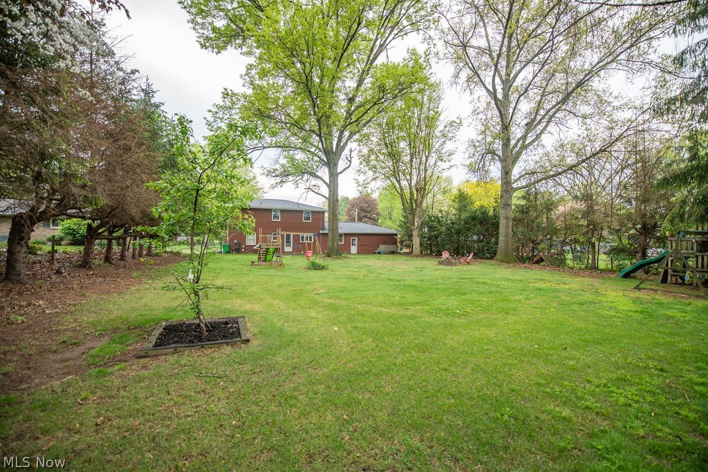 827 E 5th Street Dover OH 44622