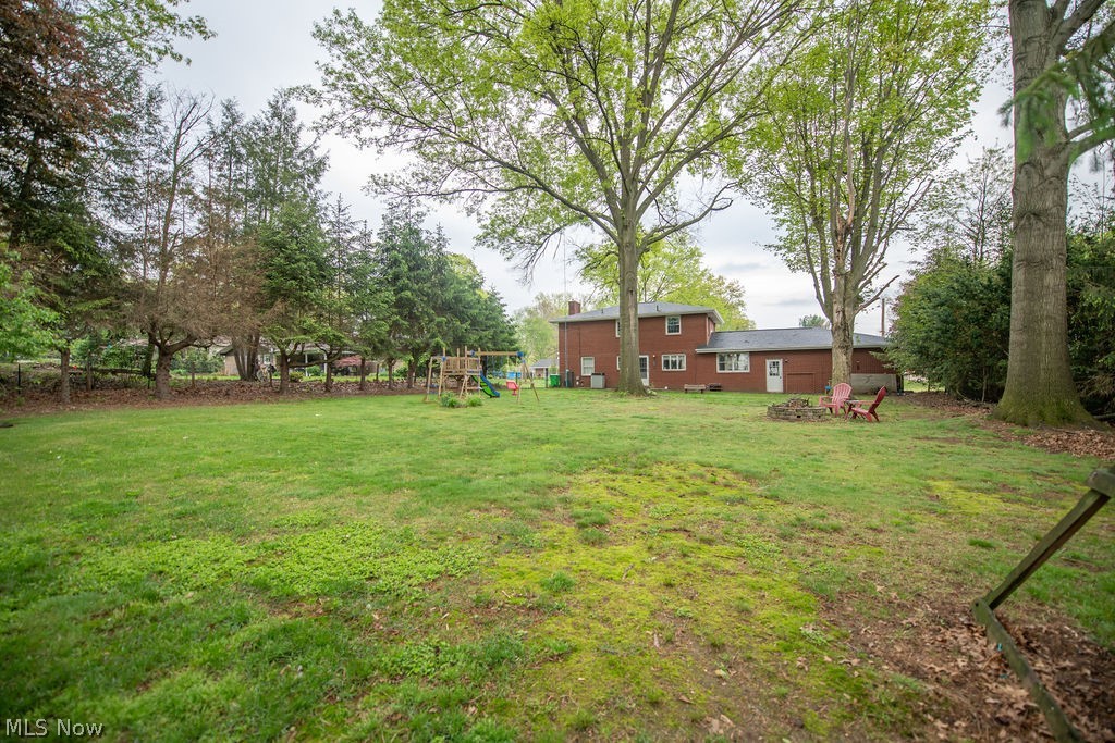 827 E 5th Street Dover OH 44622