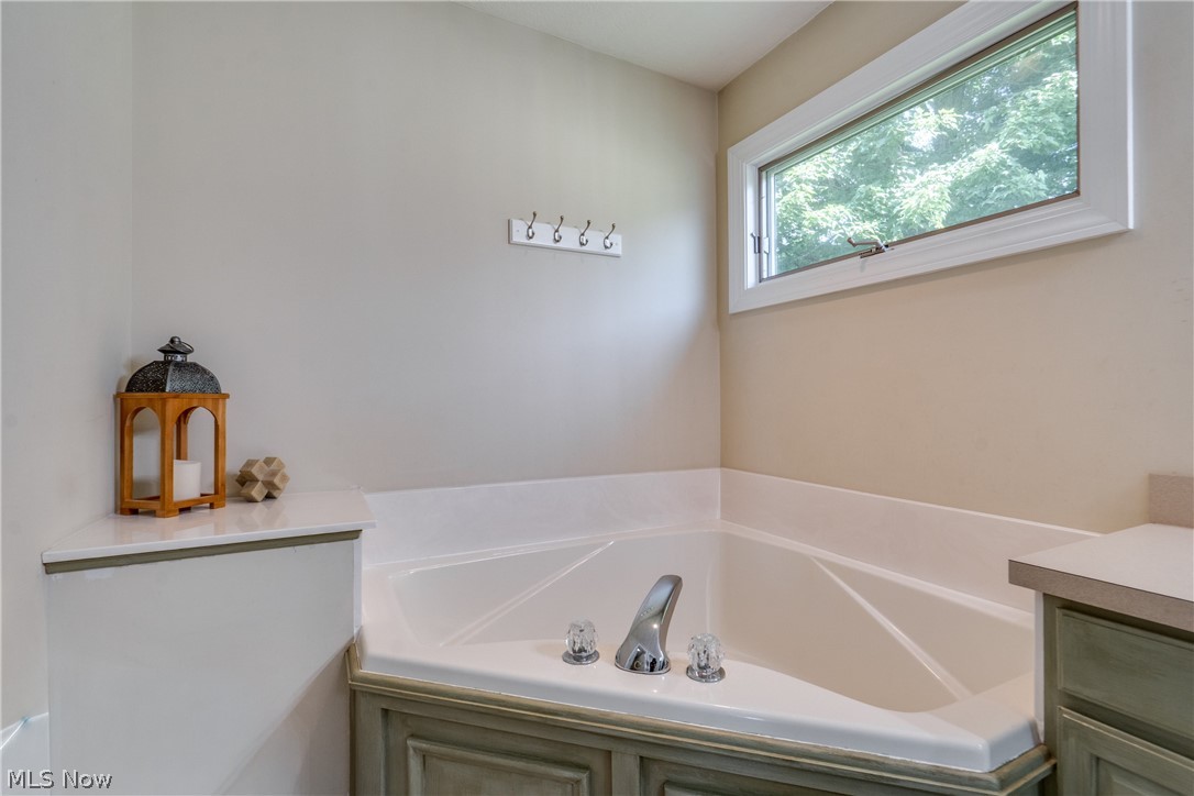 233 S Portage Street Doylestown OH 44230