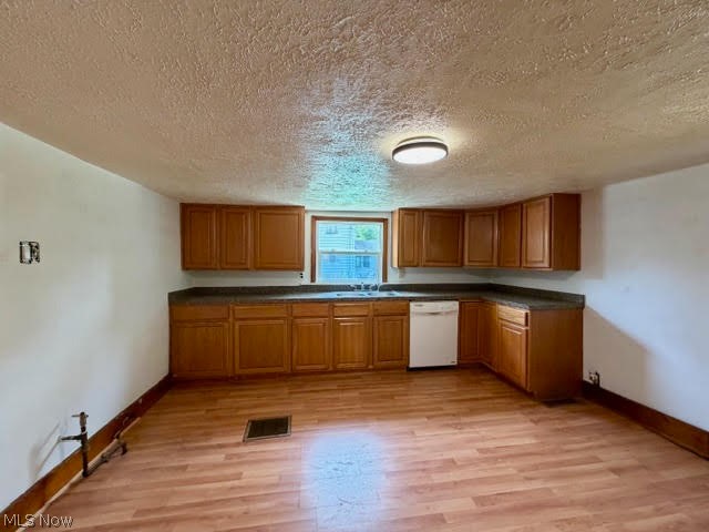 5649 Park Road Leavittsburg OH 44430