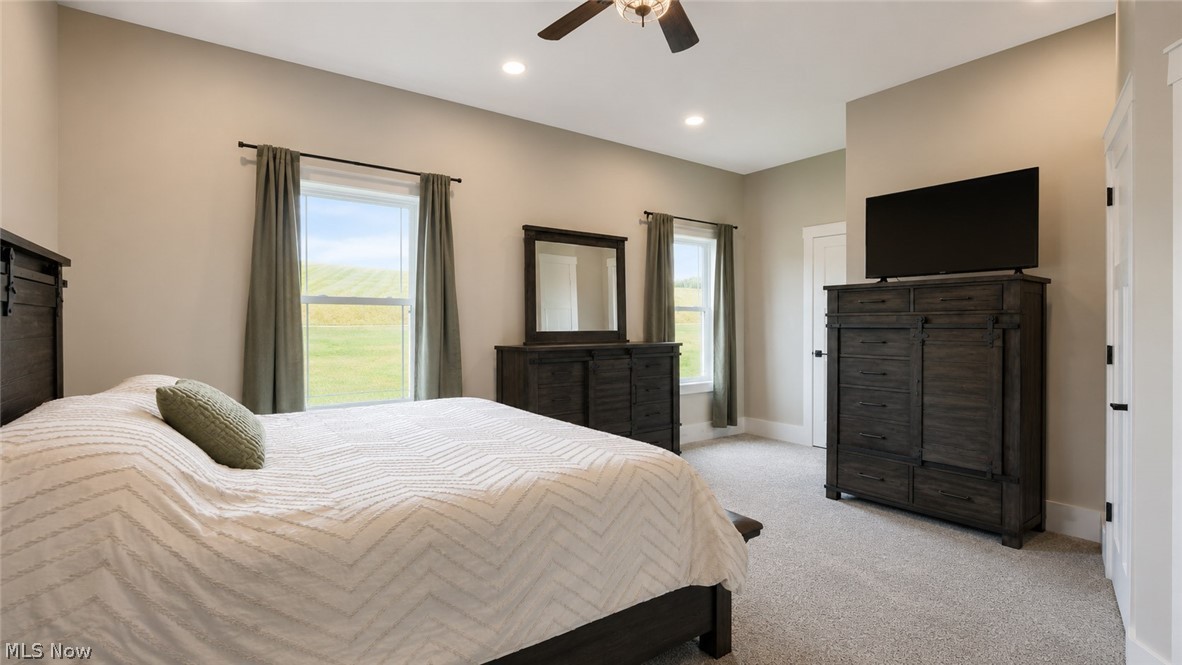 2244 N Parmiter Road NE Mcconnelsville OH 43756