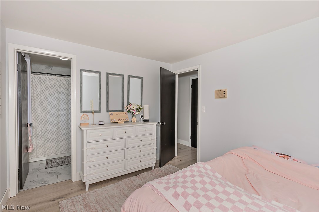 694 Simich Drive Seven Hills OH 44131