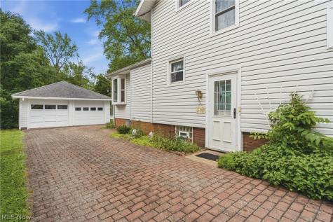165 Shadyside Court Alliance OH 44601