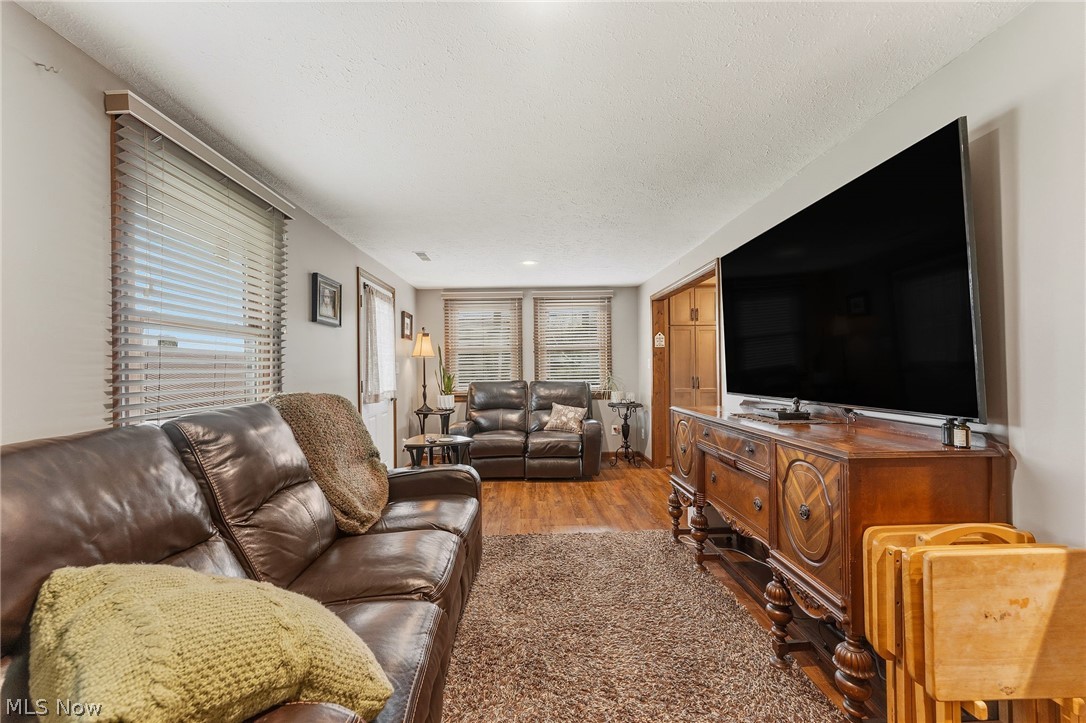 8120 Crow Road Litchfield OH 44253