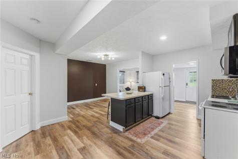 8120 Crow Road Litchfield OH 44253