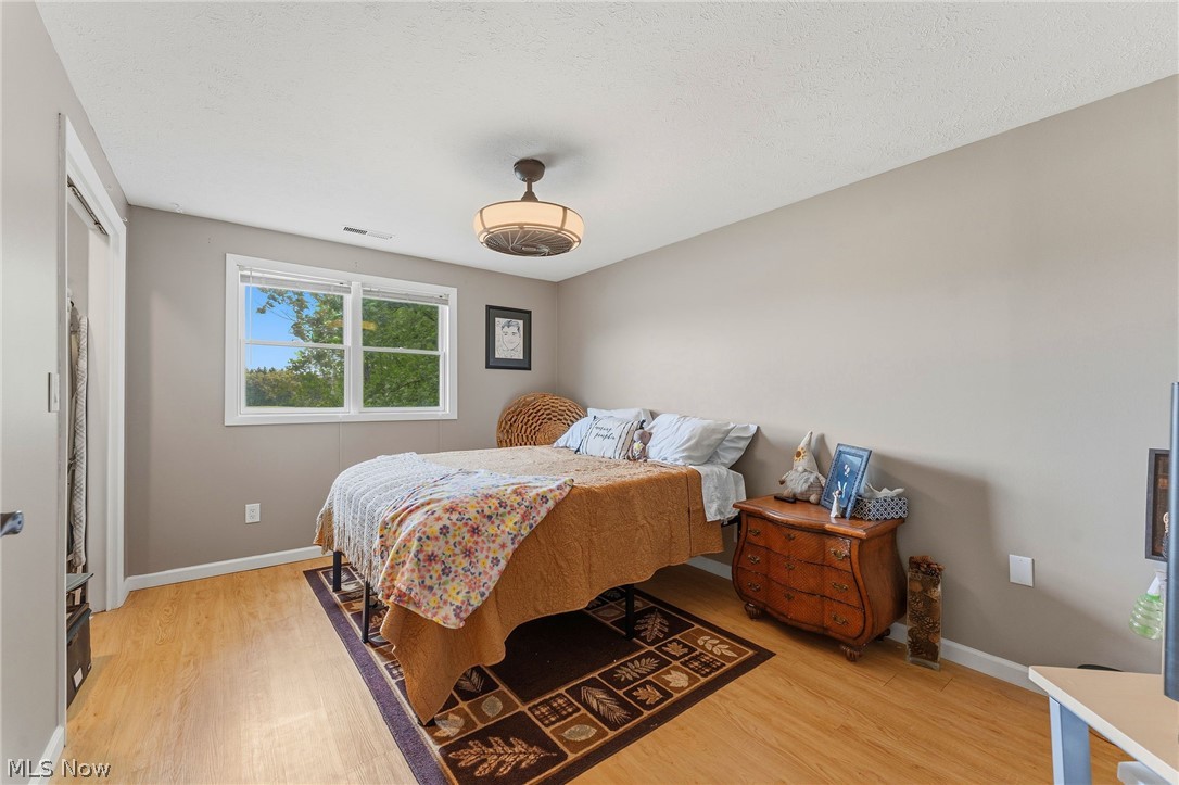8120 Crow Road Litchfield OH 44253