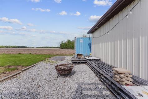 8120 Crow Road Litchfield OH 44253
