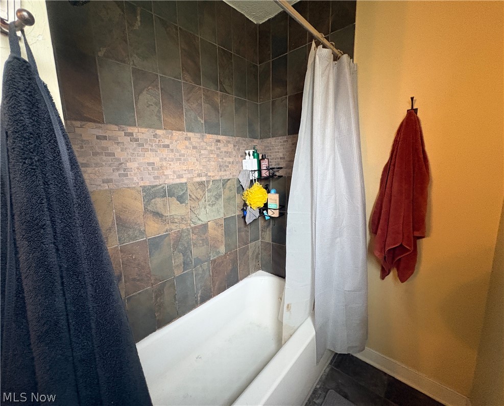 361 Cross Street Akron OH 44311