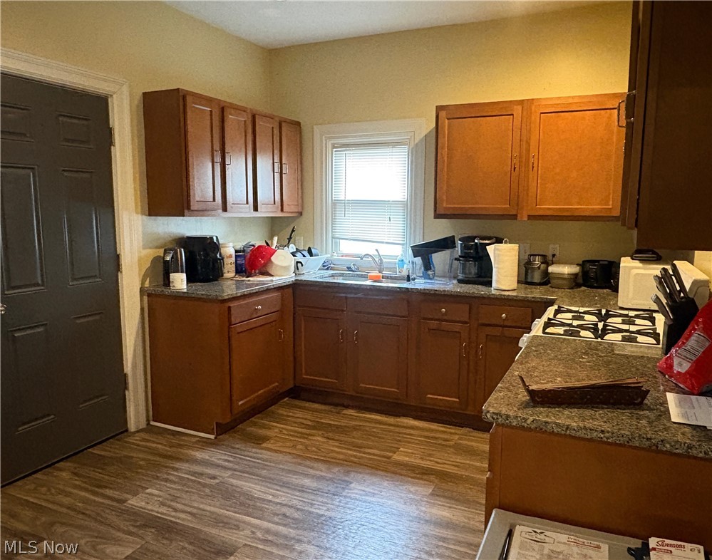 361 Cross Street Akron OH 44311