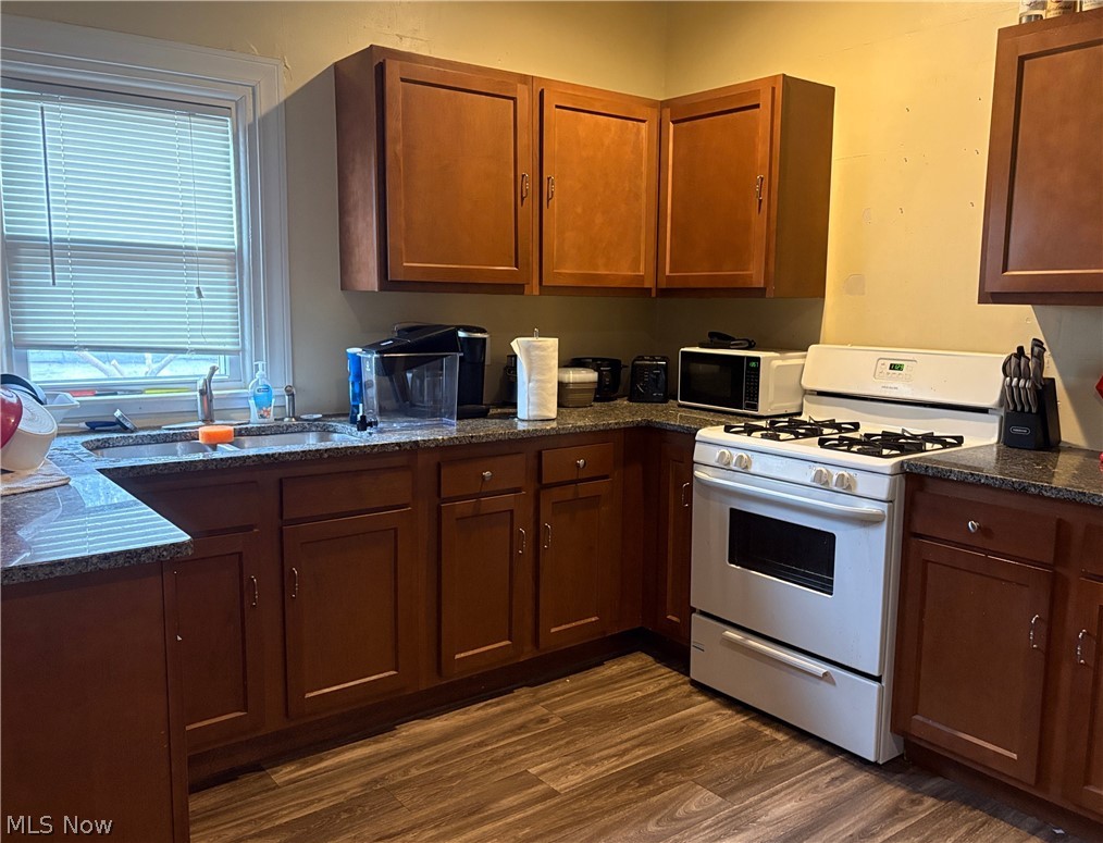 361 Cross Street Akron OH 44311
