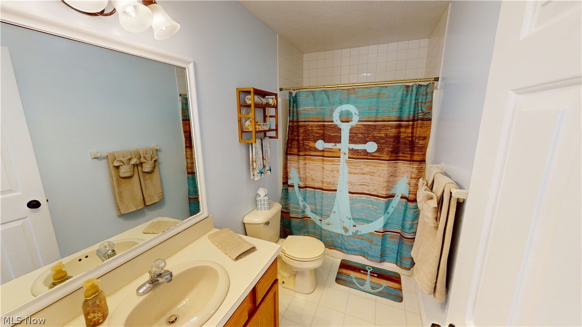 1263 Shawnee Trail Streetsboro OH 44241