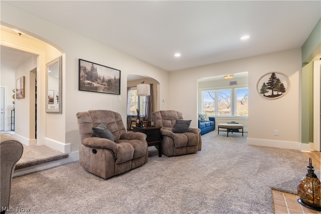 1480 Thornapple Avenue Akron OH 44301