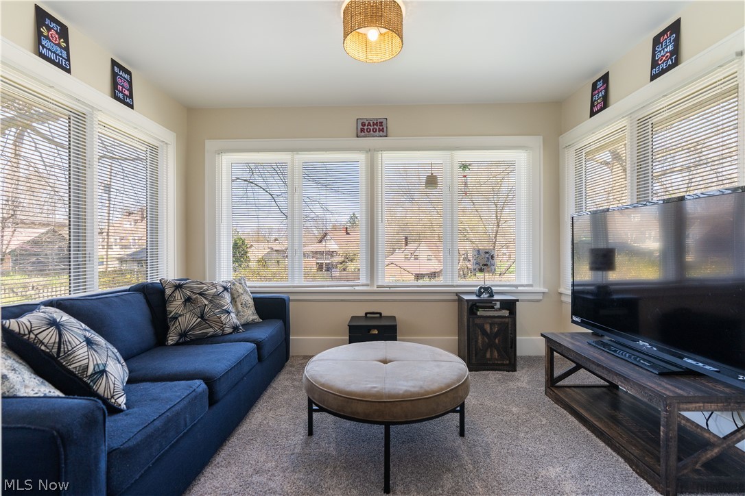 1480 Thornapple Avenue Akron OH 44301