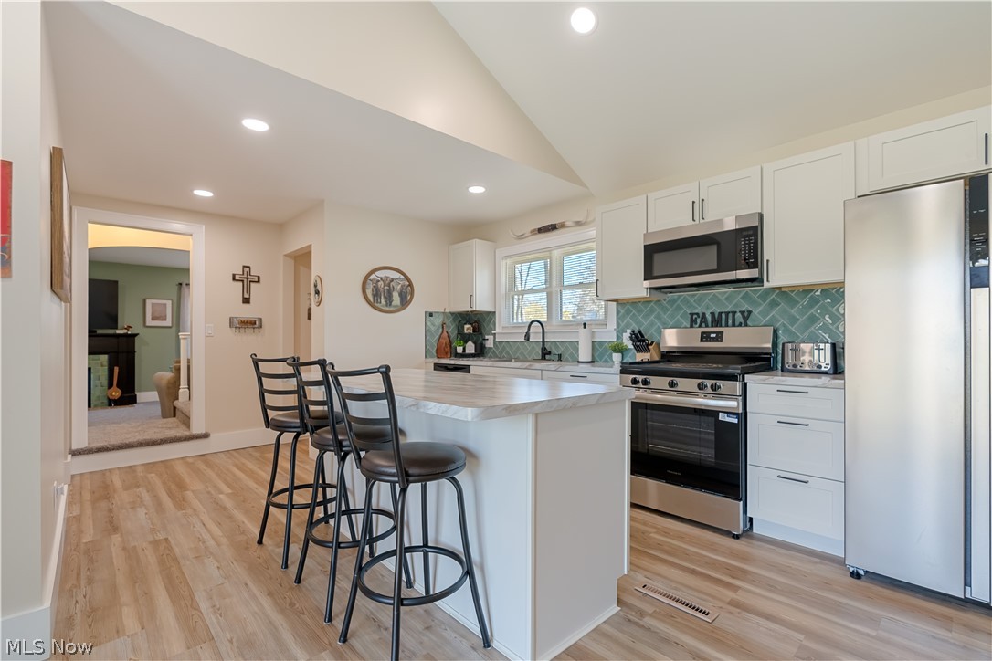 1480 Thornapple Avenue Akron OH 44301